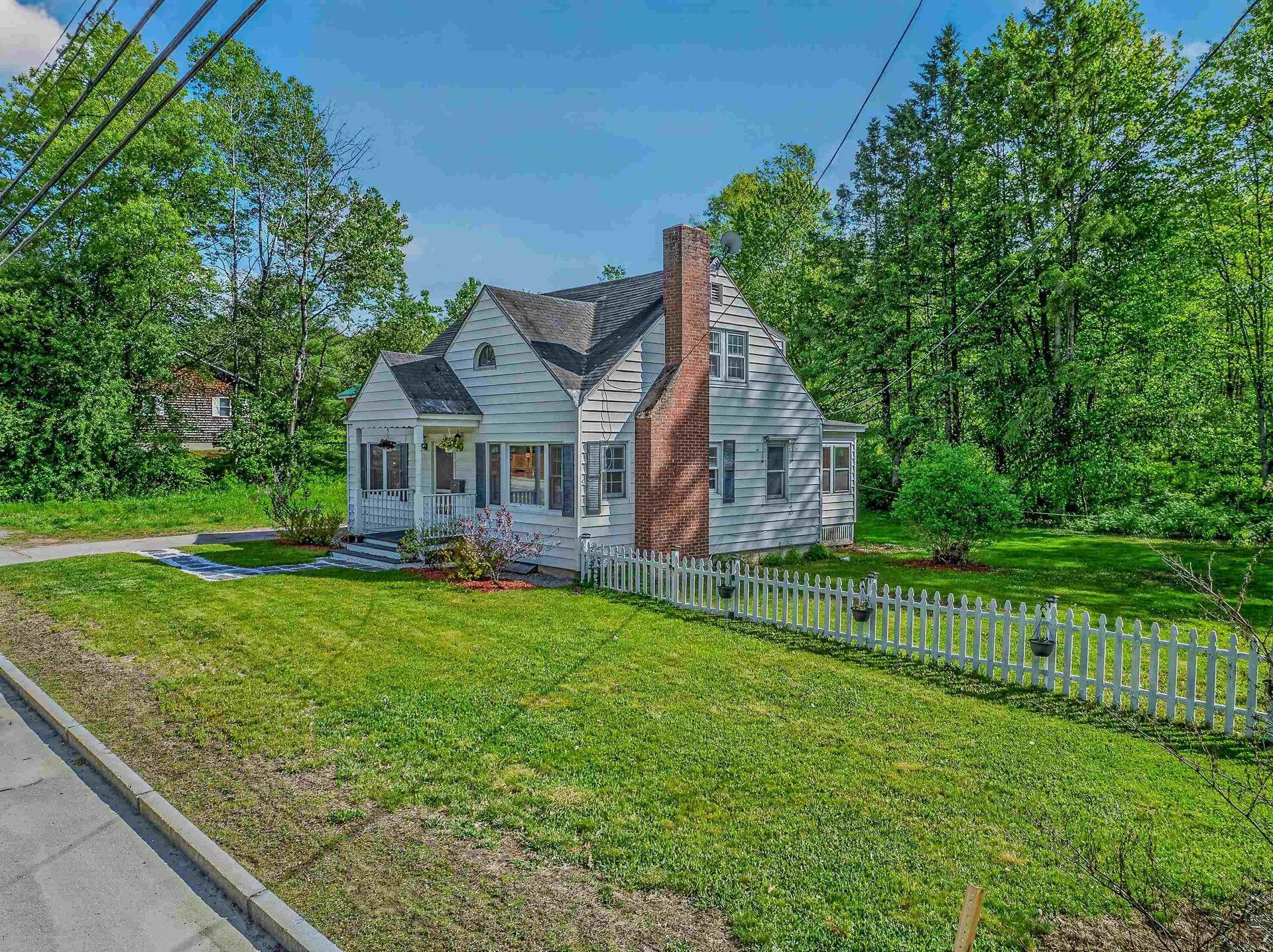 25 Portland Street Lancaster NH 03584