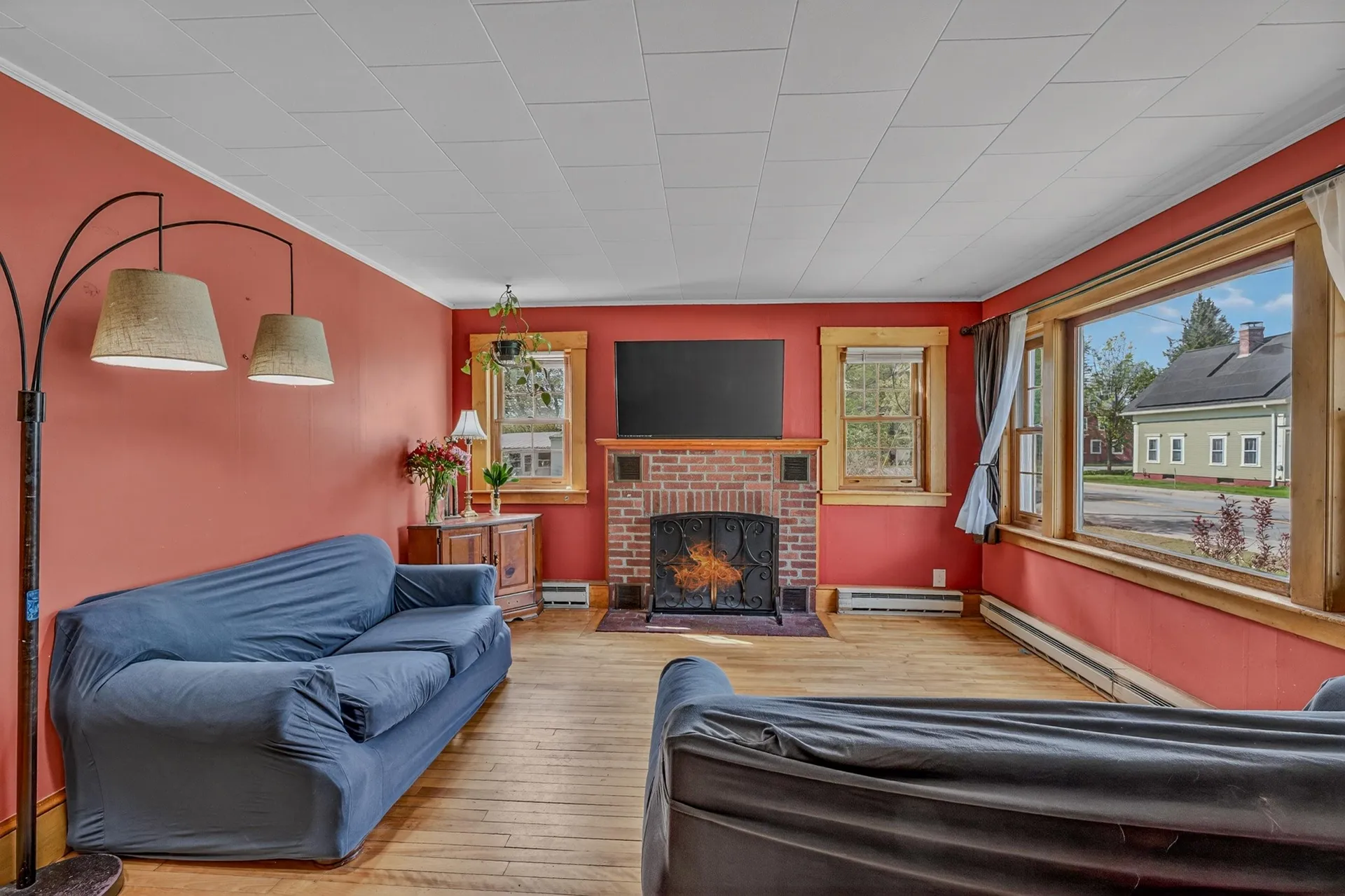 25 Portland Street Lancaster NH 03584