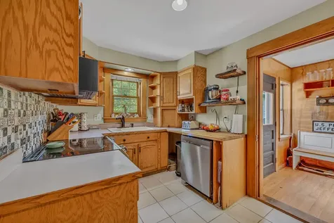 25 Portland Street Lancaster NH 03584