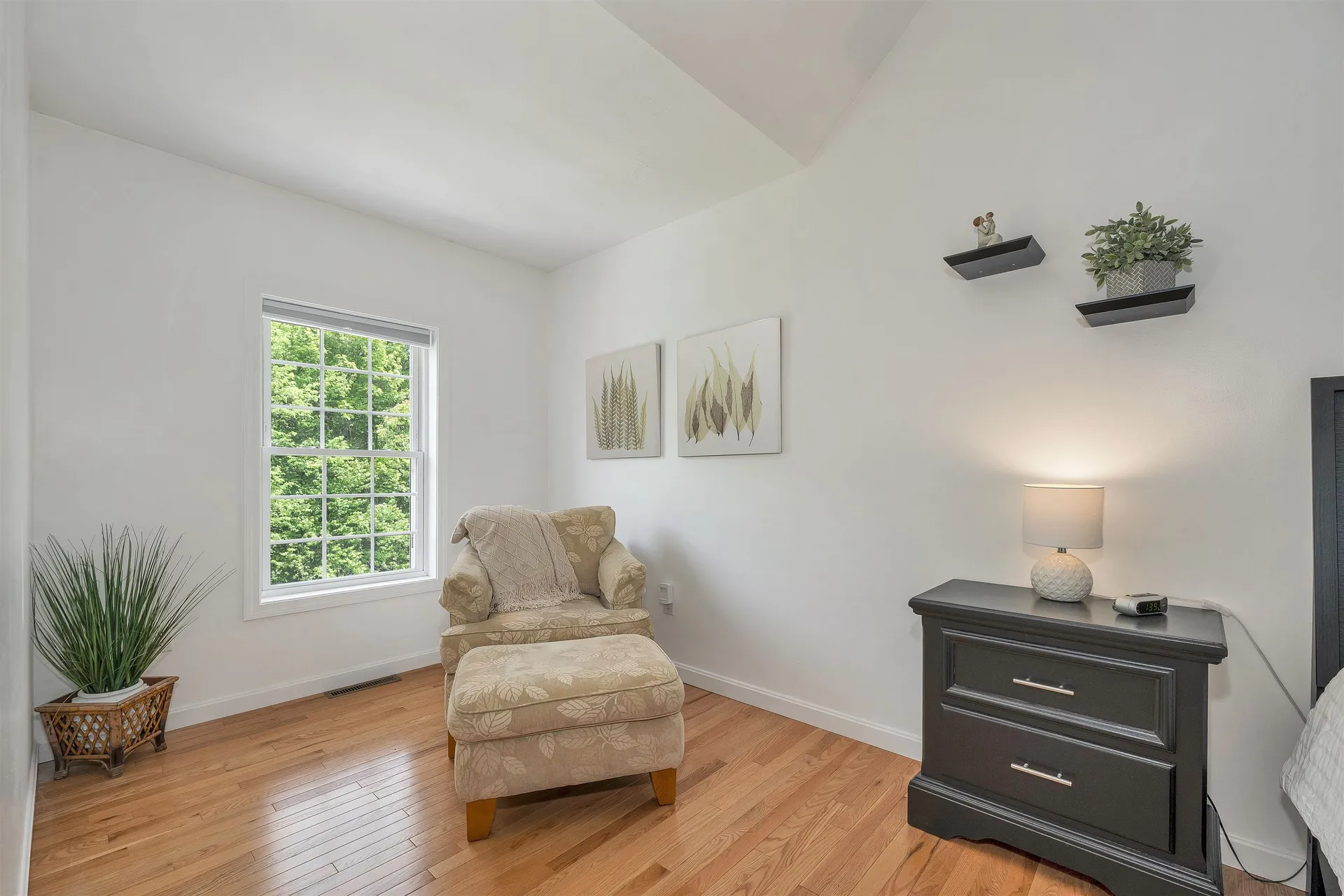 537 Pingree Hill Road Auburn NH 03032