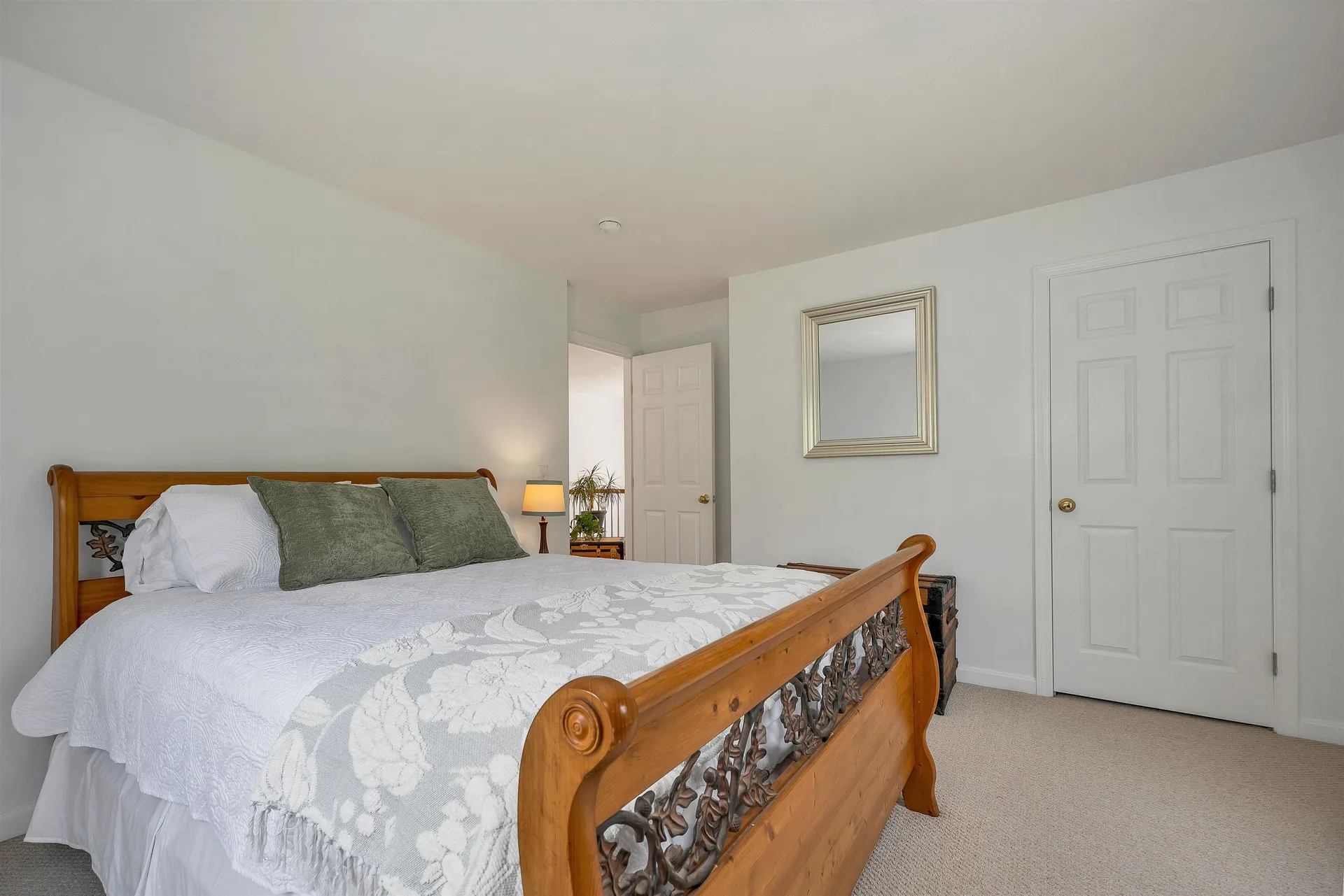 537 Pingree Hill Road Auburn NH 03032