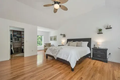 537 Pingree Hill Road Auburn NH 03032