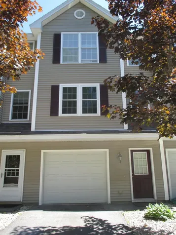 19 Split Rock Drive Rochester NH 03839