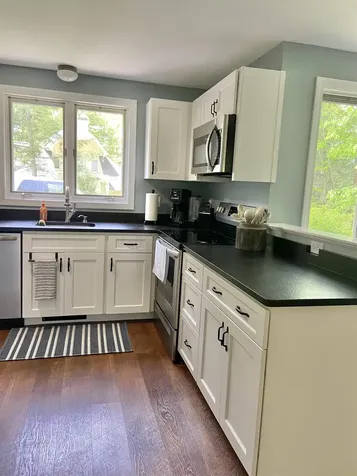40 Hampton Court Laconia NH 03246