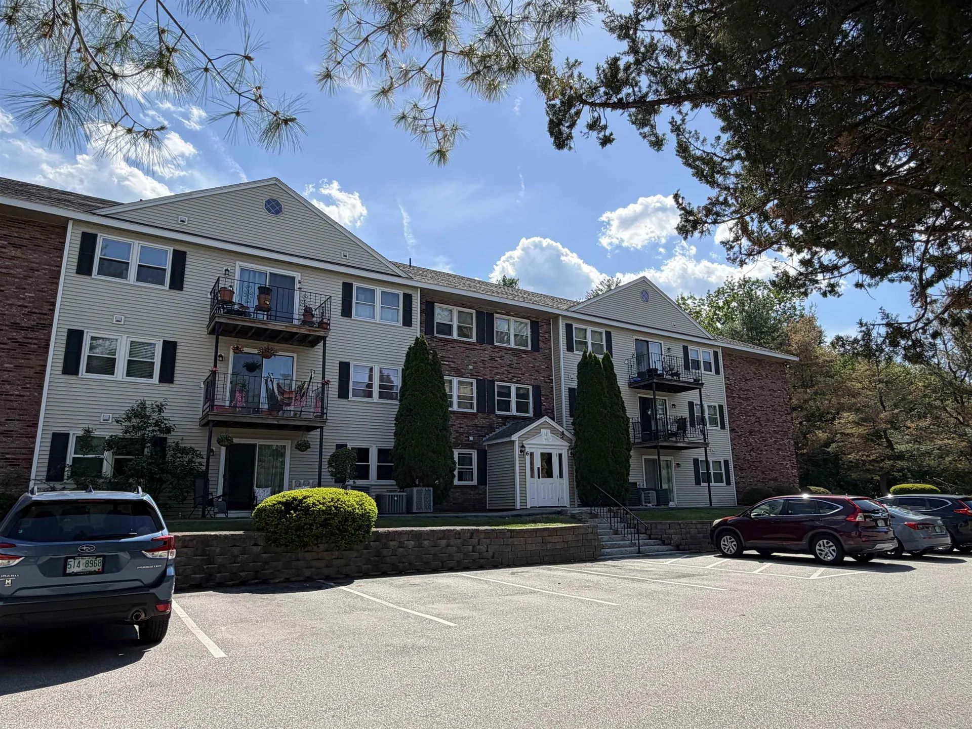 6 Heritage Village Drive Nashua NH 03062