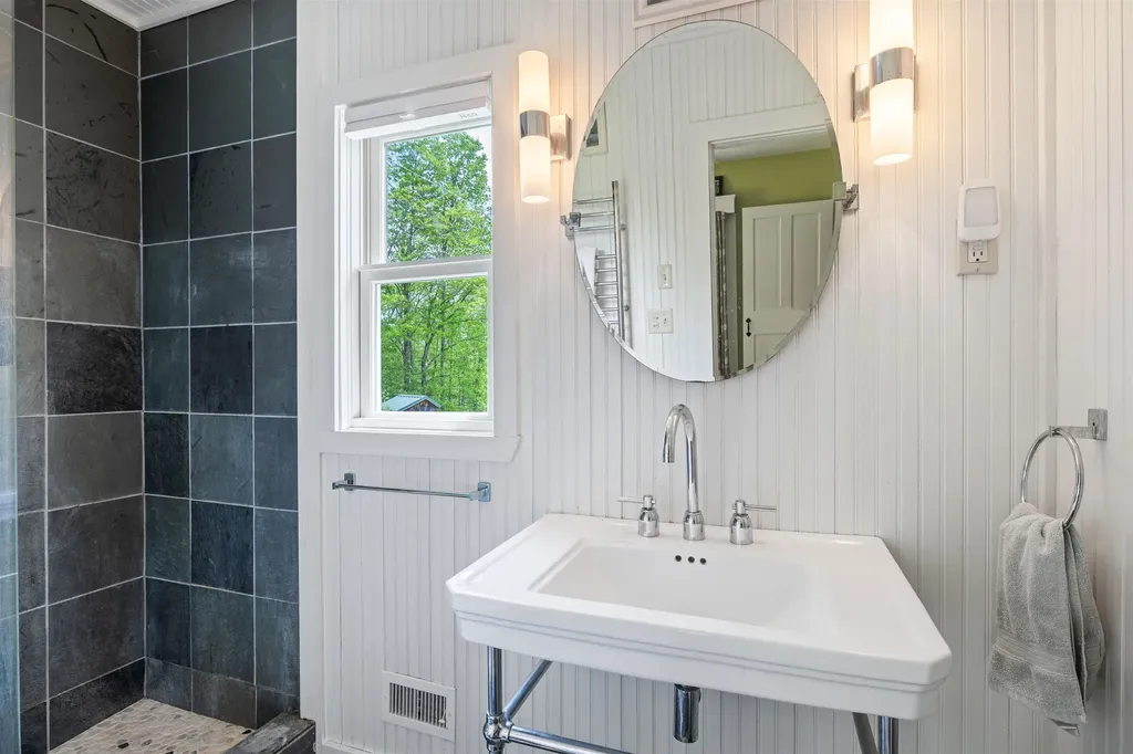 39 Whitcomb Hill Road Strafford VT 05070
