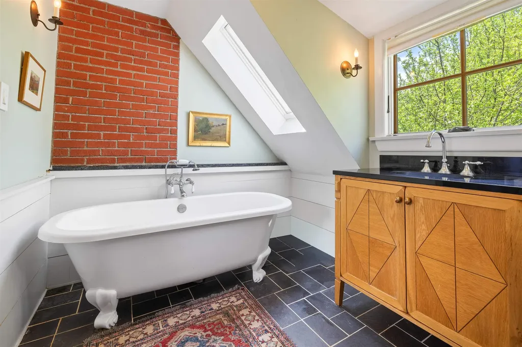 39 Whitcomb Hill Road Strafford VT 05070