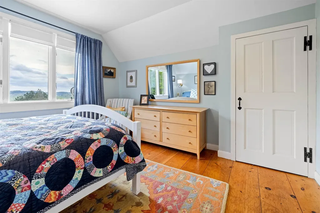 39 Whitcomb Hill Road Strafford VT 05070