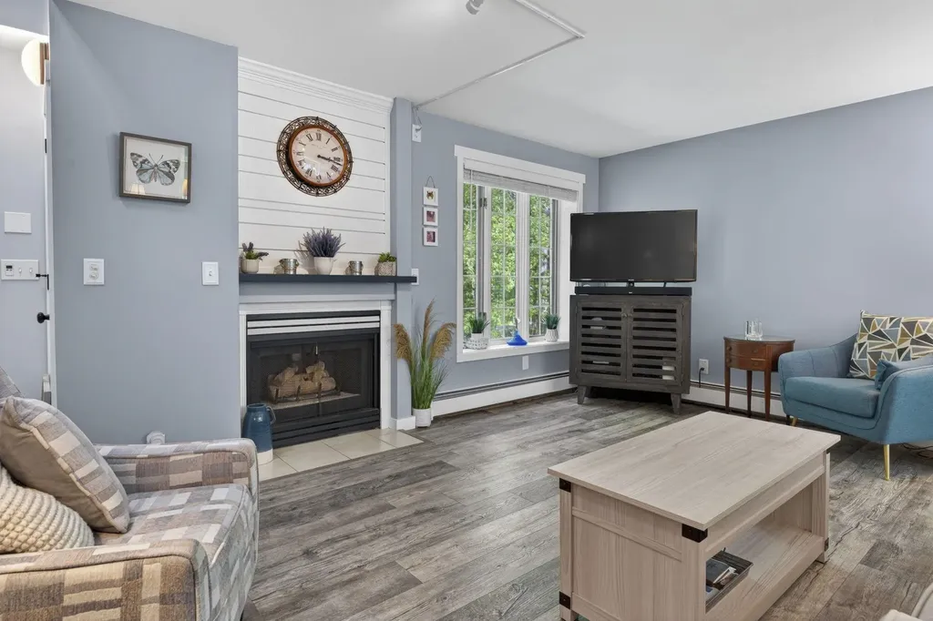 54 N Lowell Road Windham NH 03087