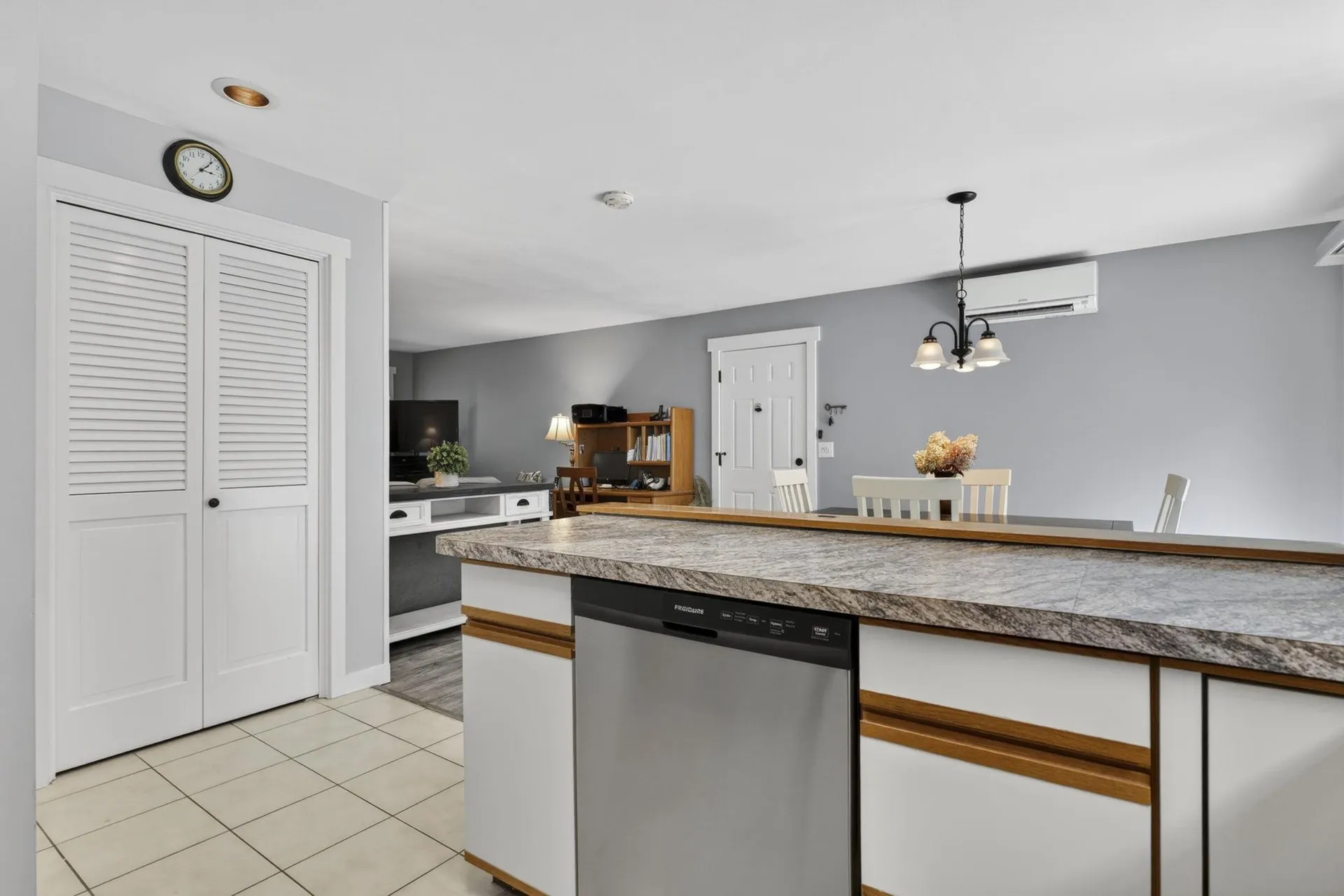 54 N Lowell Road Windham NH 03087