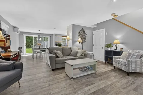 54 N Lowell Road Windham NH 03087