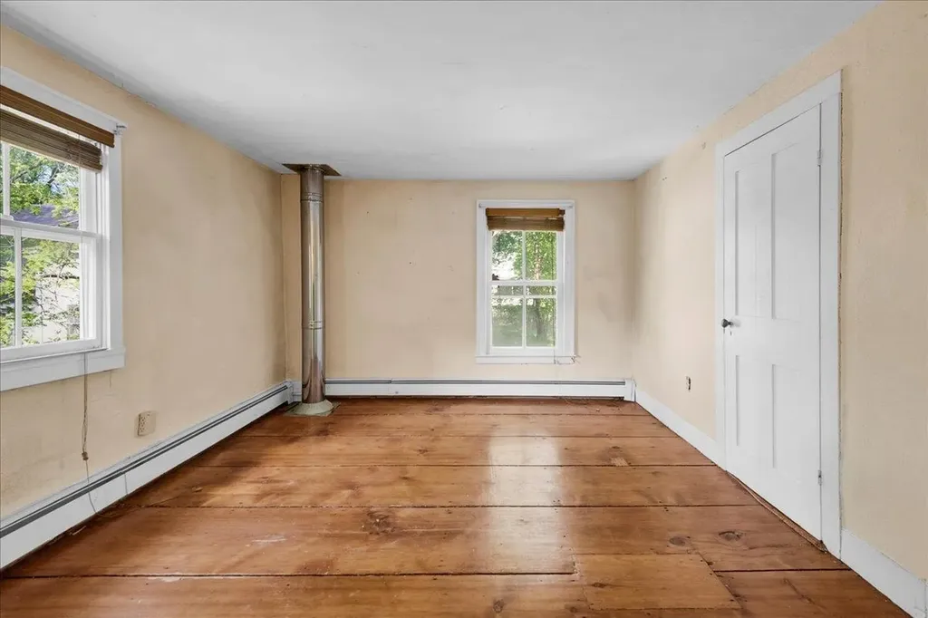 21 Seminary Street Middlebury VT 05753
