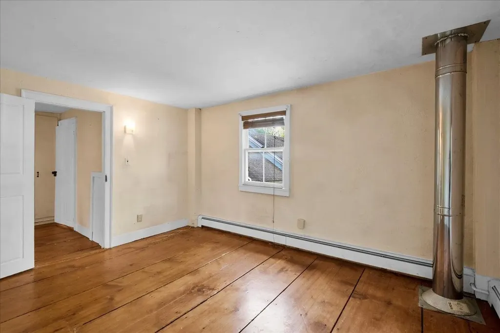 21 Seminary Street Middlebury VT 05753