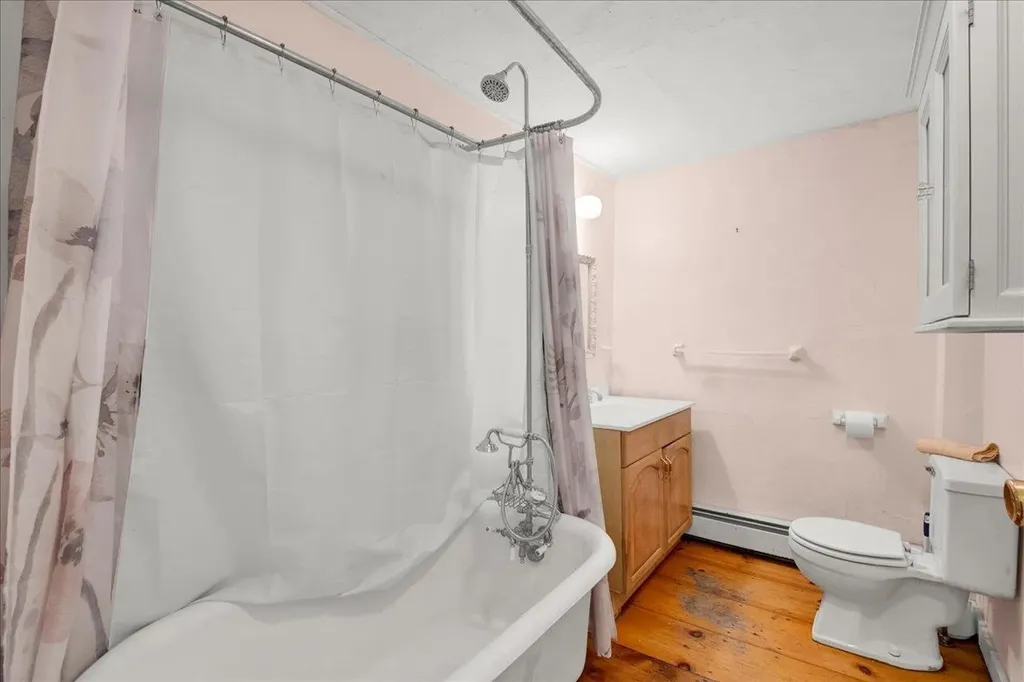 21 Seminary Street Middlebury VT 05753