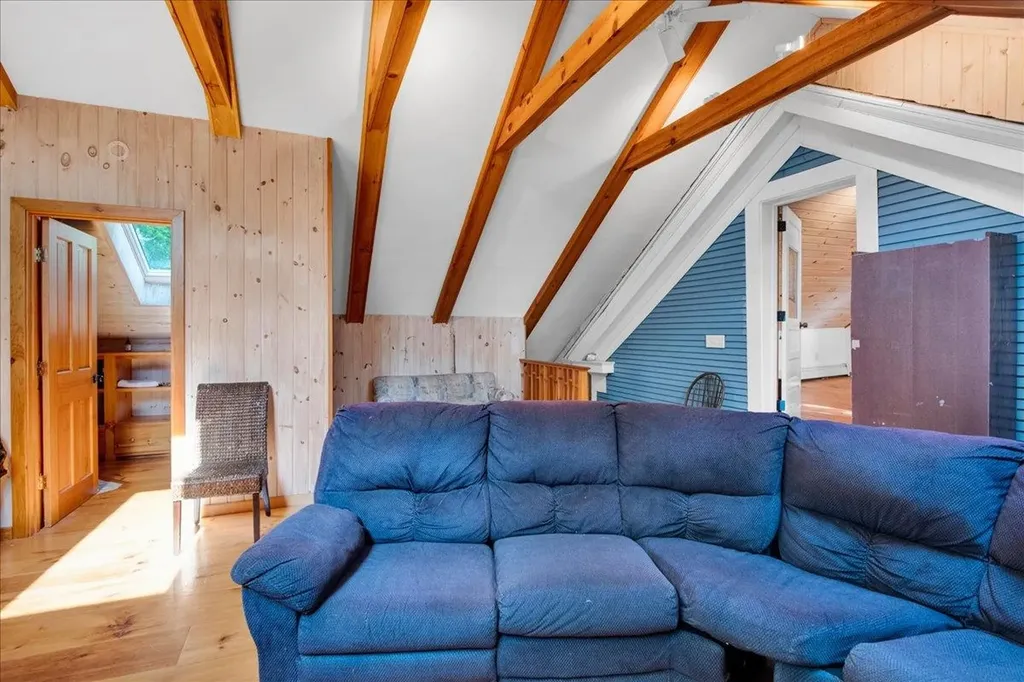 21 Seminary Street Middlebury VT 05753