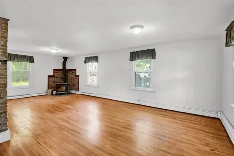 21 Seminary Street Middlebury VT 05753