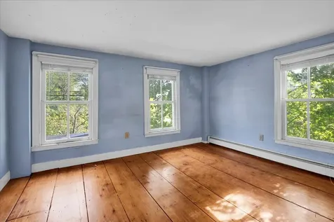 21 Seminary Street Middlebury VT 05753