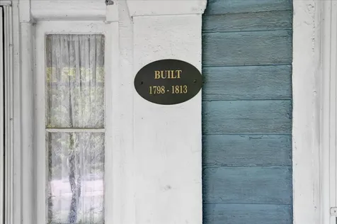 21 Seminary Street Middlebury VT 05753