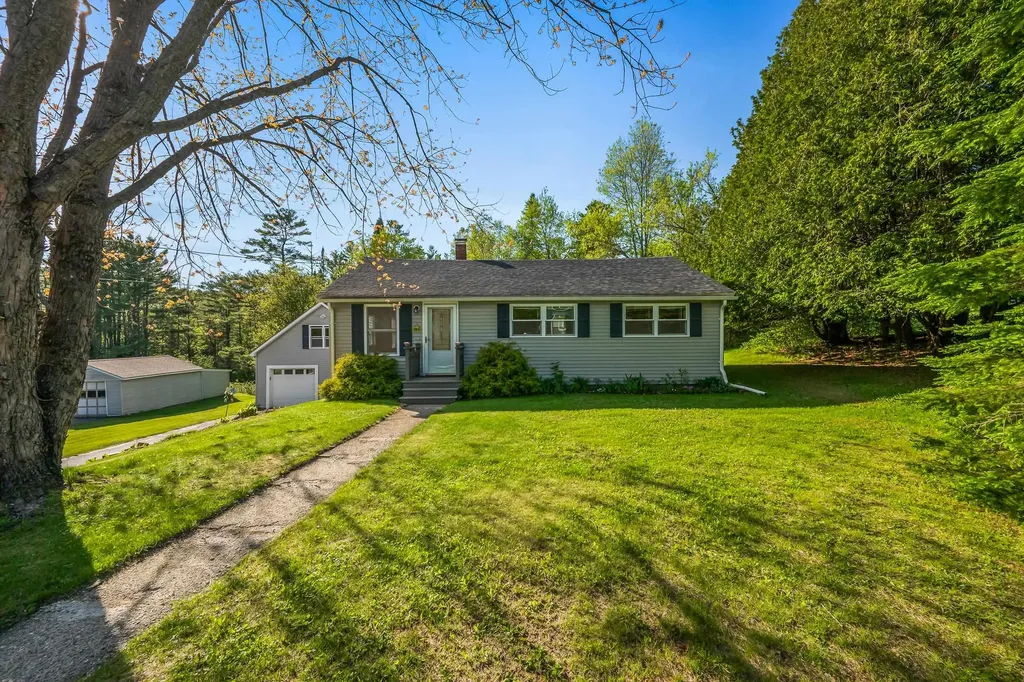 101 Manns Hill Road Littleton NH 03561
