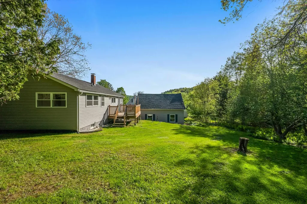 101 Manns Hill Road Littleton NH 03561