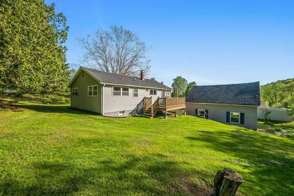 101 Manns Hill Road Littleton NH 03561
