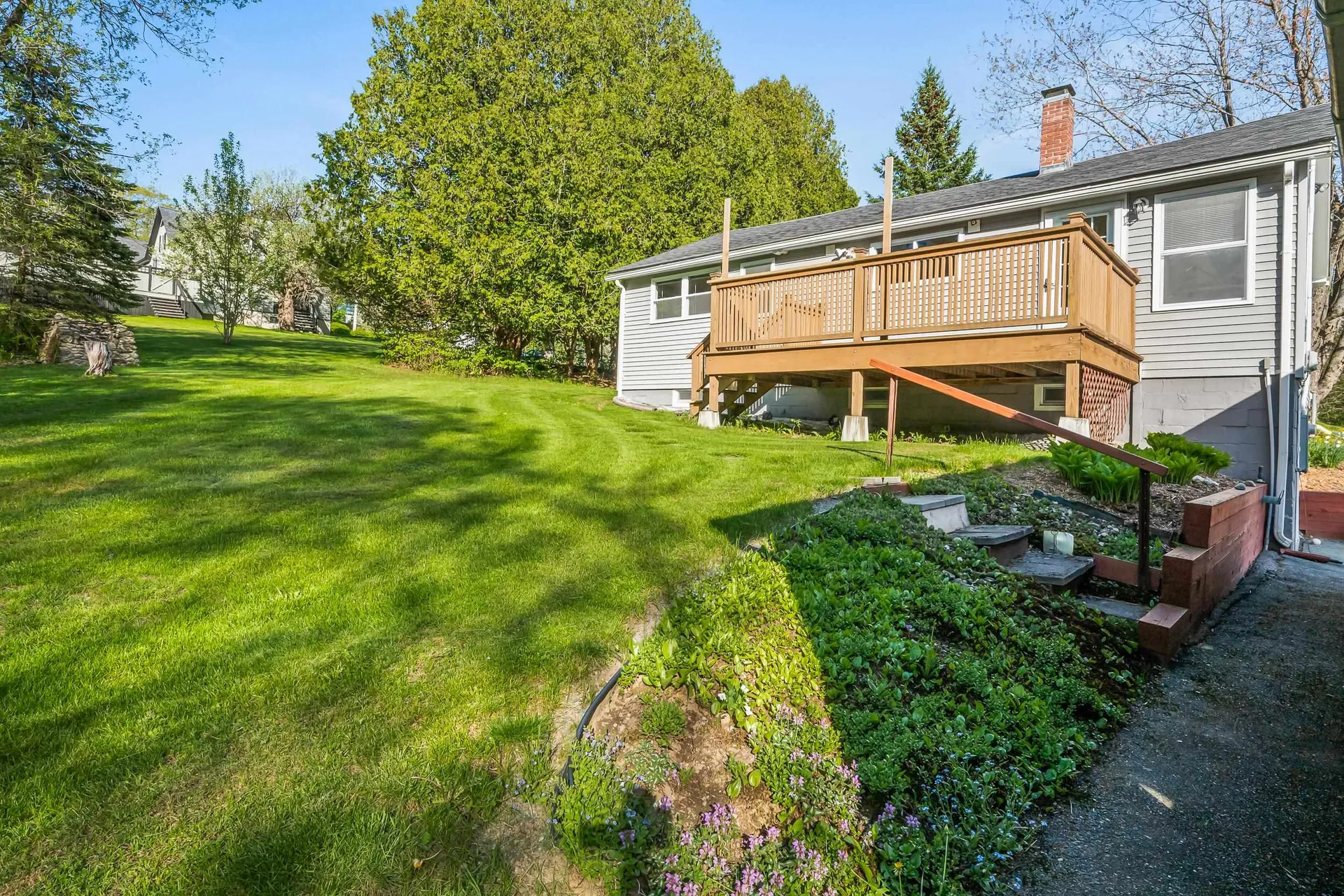 101 Manns Hill Road Littleton NH 03561