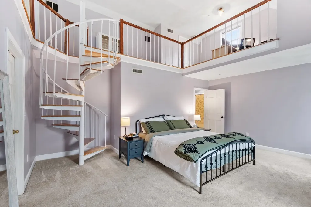 20 Lamplight Drive Atkinson NH 03811