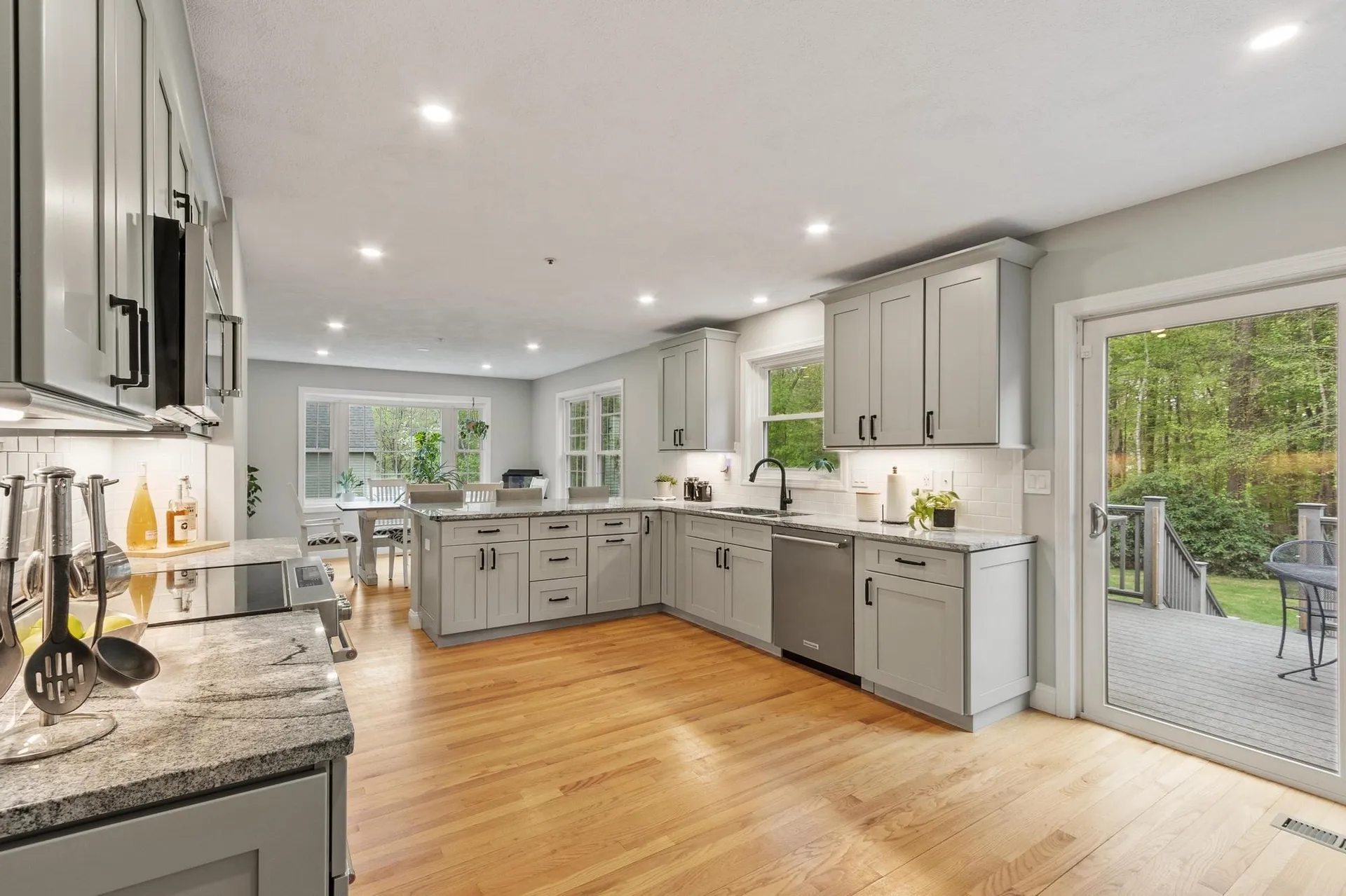 20 Lamplight Drive Atkinson NH 03811
