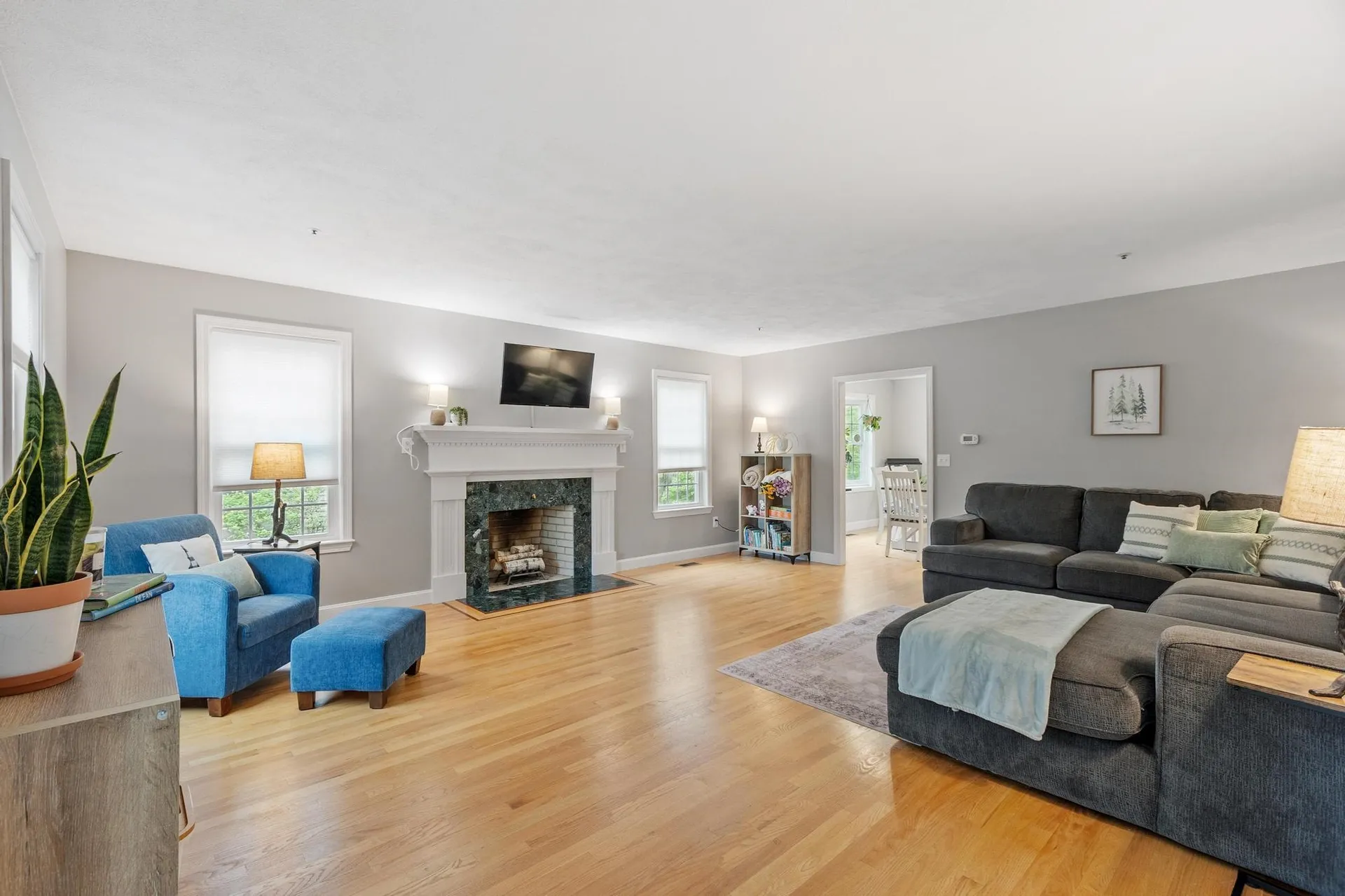 20 Lamplight Drive Atkinson NH 03811