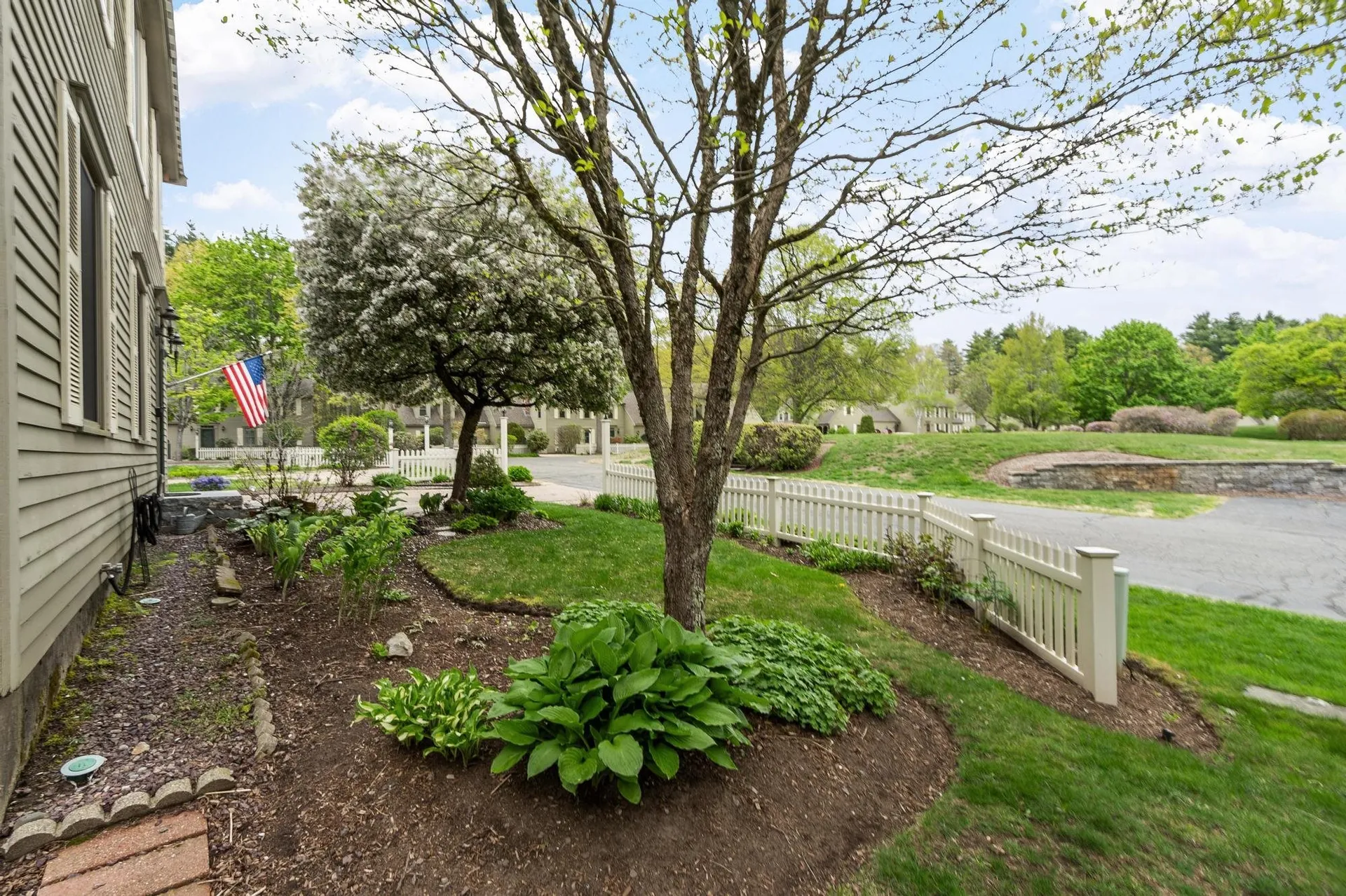 20 Lamplight Drive Atkinson NH 03811