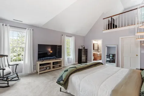 20 Lamplight Drive Atkinson NH 03811
