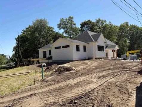 5 Birch Drive Newmarket NH 03857