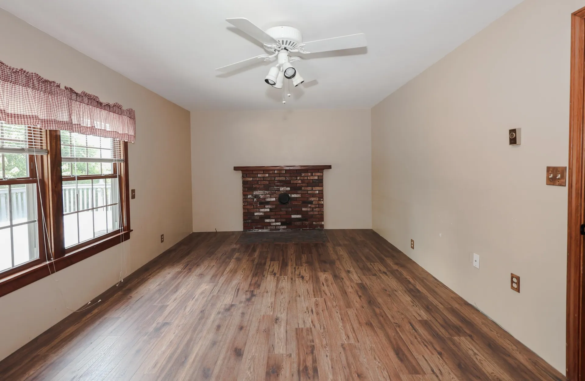 56 Arthur Avenue Manchester NH 03104