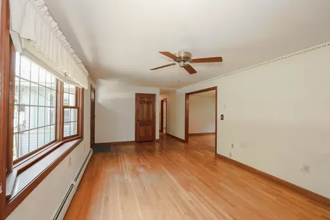 56 Arthur Avenue Manchester NH 03104
