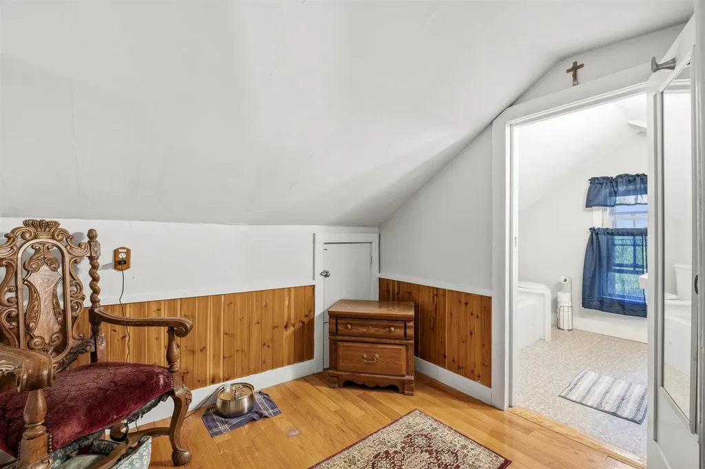 12 Kilkenny Street Lancaster NH 03584