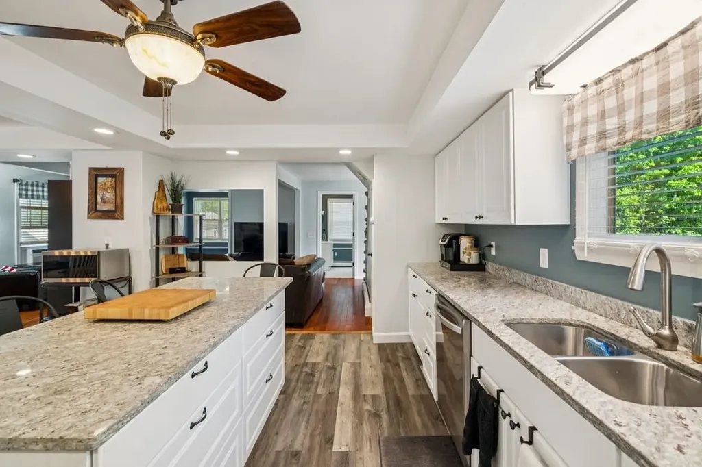 17 Dartmouth Street Claremont NH 03743