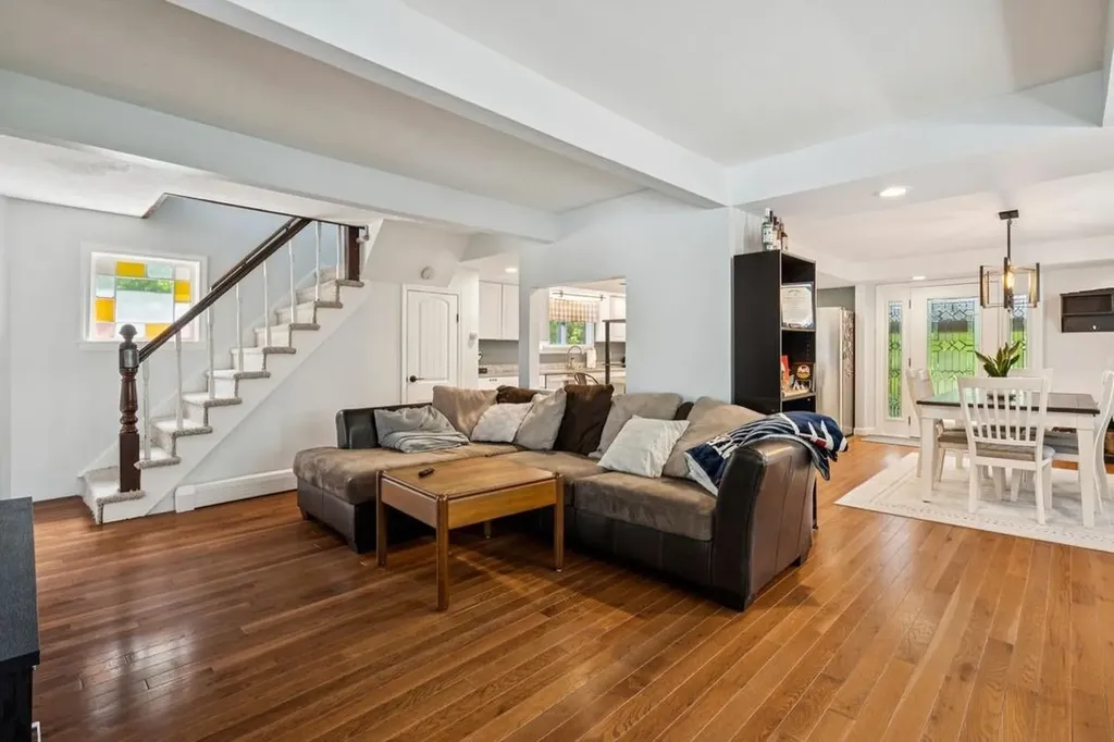 17 Dartmouth Street Claremont NH 03743