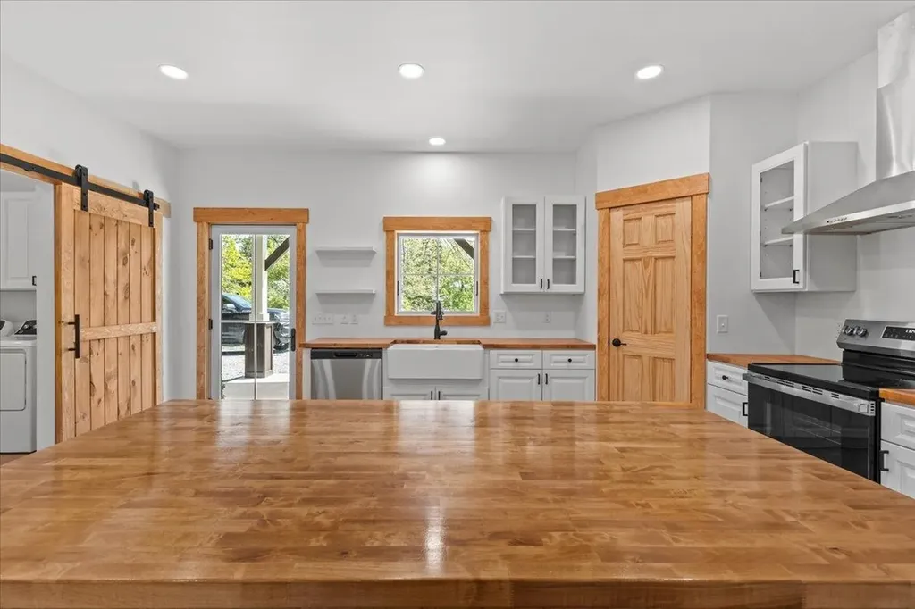 5048 Hanna Road Franklin VT 05454