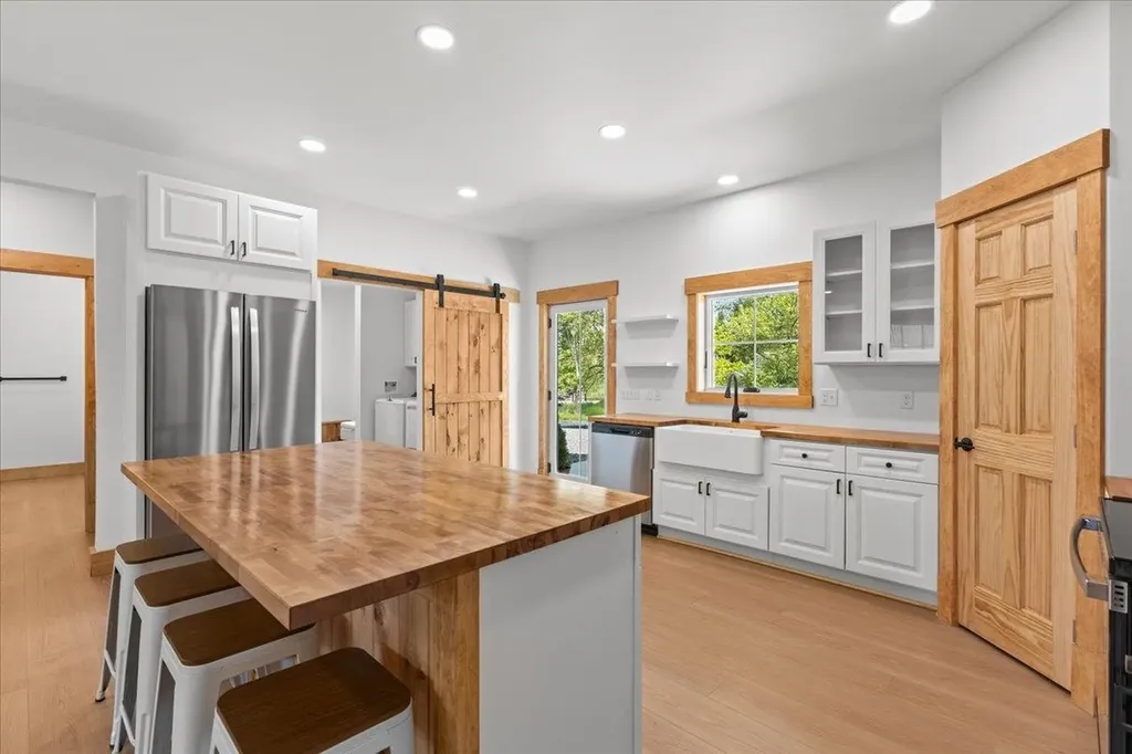 5048 Hanna Road Franklin VT 05454