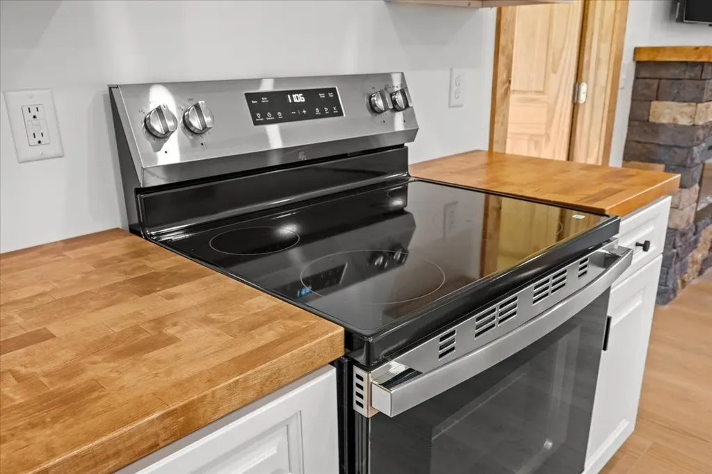 5048 Hanna Road Franklin VT 05454