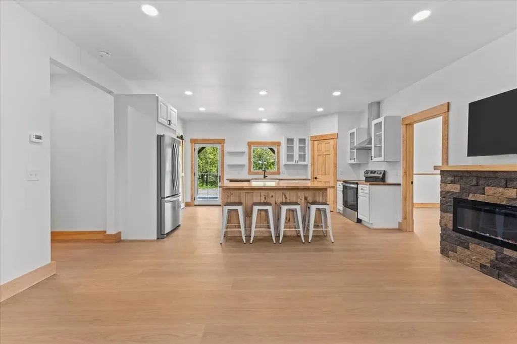 5048 Hanna Road Franklin VT 05454