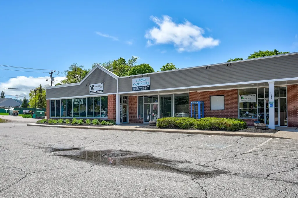 50 White Mountain Highway Conway NH 03818