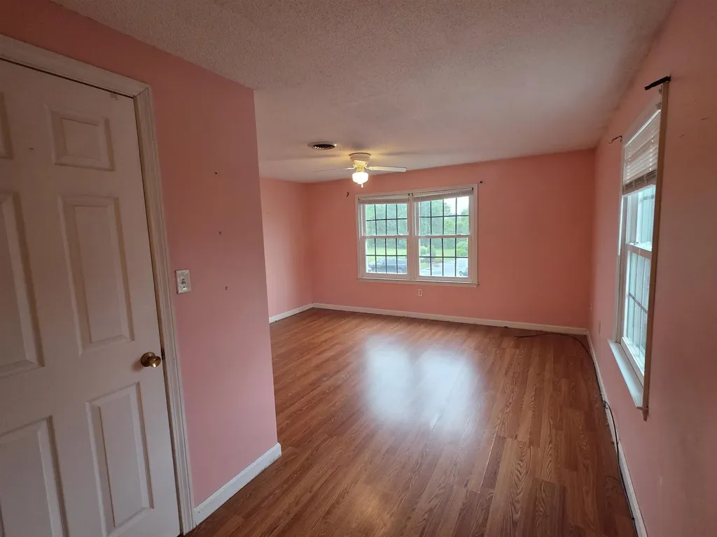25 Springfield Estates Rochester NH 03867