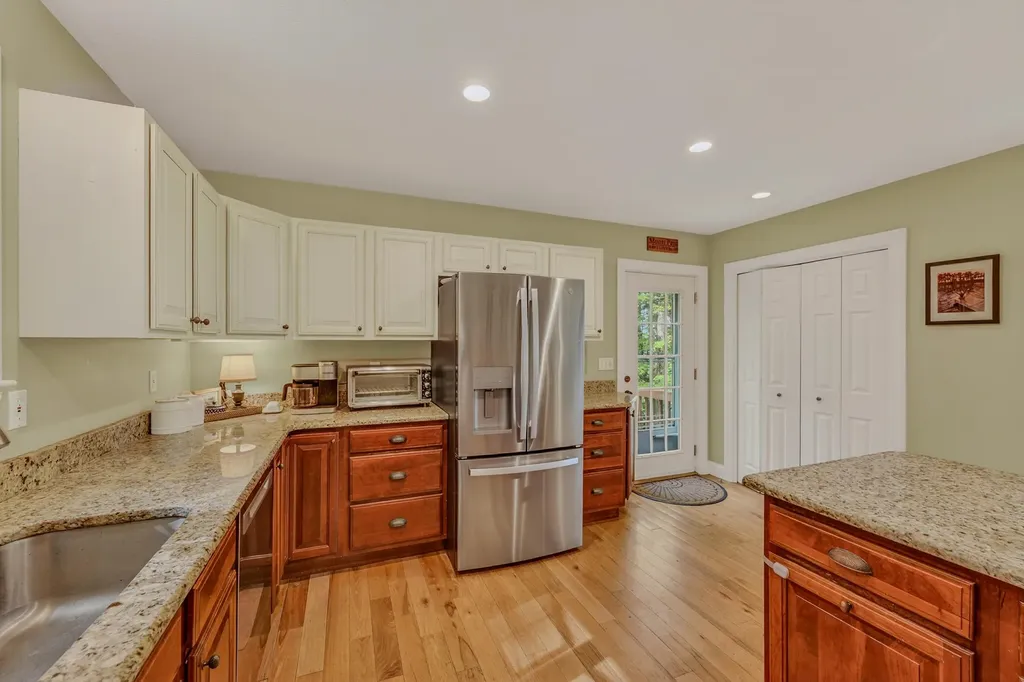 48 Meadow Lane Campton NH 03223