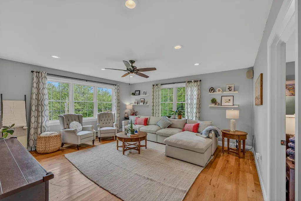 48 Meadow Lane Campton NH 03223