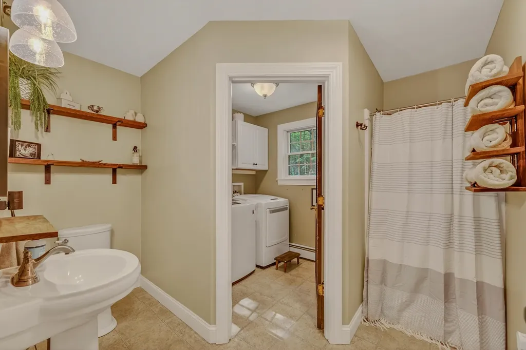 48 Meadow Lane Campton NH 03223