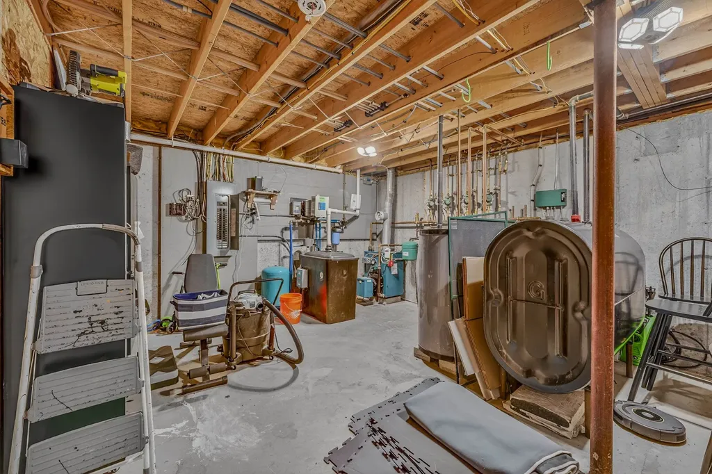 48 Meadow Lane Campton NH 03223