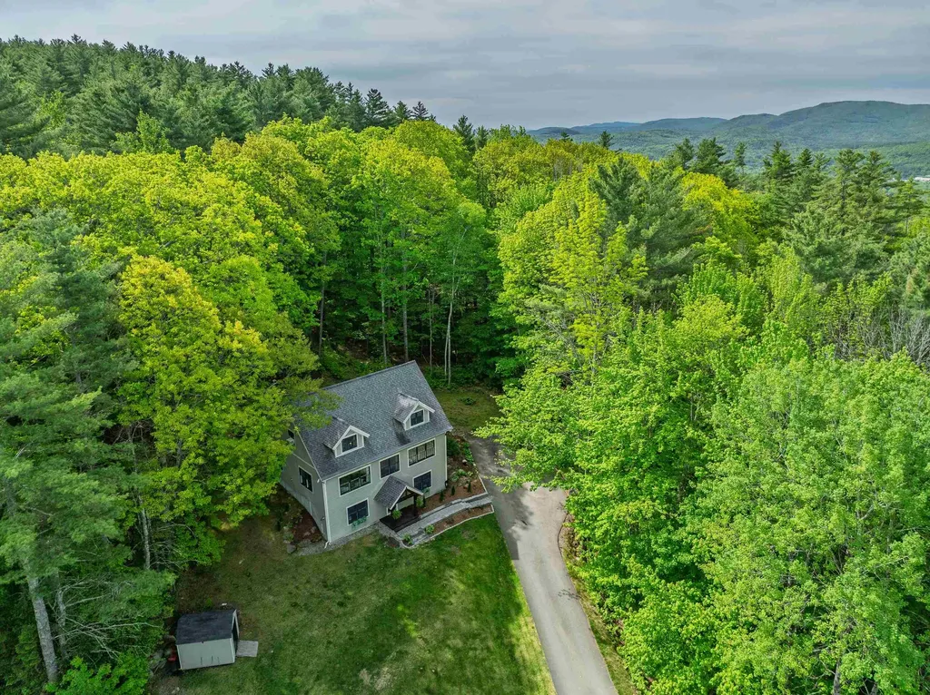 48 Meadow Lane Campton NH 03223