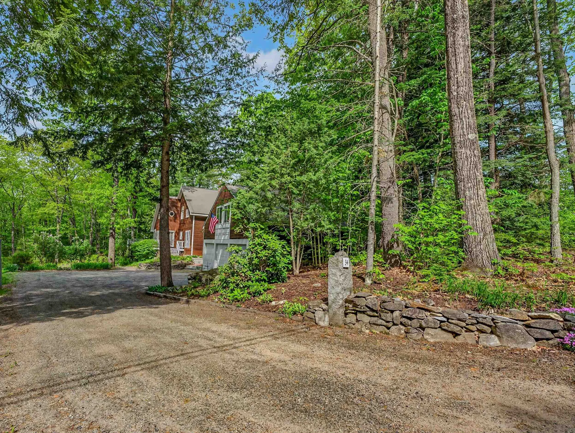 34 Sunrise Circle Plymouth NH 03264