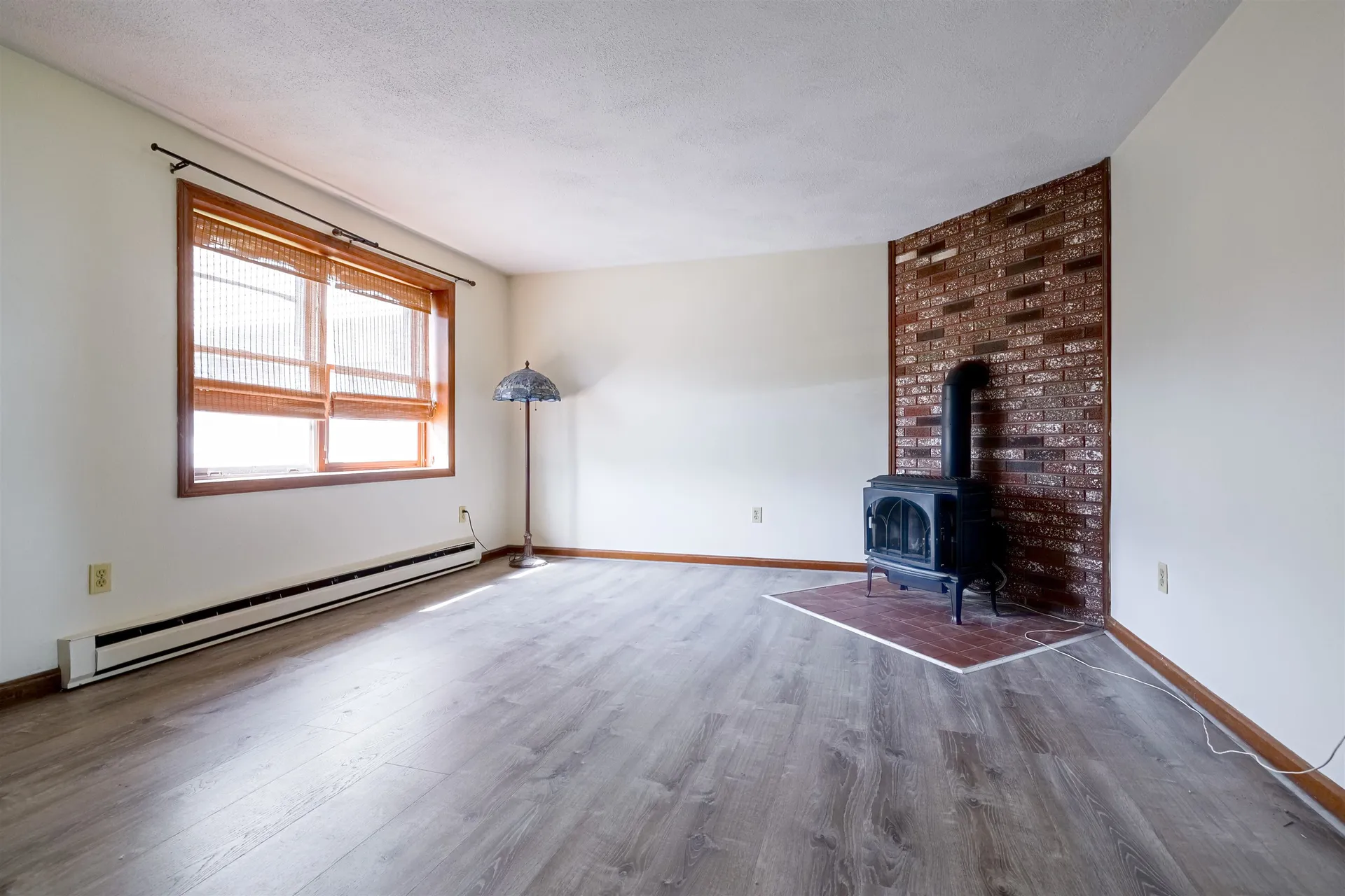 38 Stonegate Lane Derry NH 03036